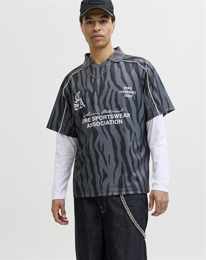 Jack & Jones - JCODust Piping Football T-shirt - Black/Zebra 
